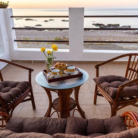 Tsampika'S Beachfront House In Stegna Archangelos  Zewnętrze zdjęcie